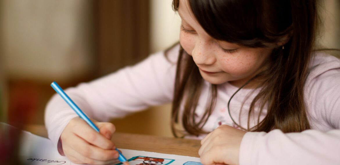 A mixture to strengthen memory in children